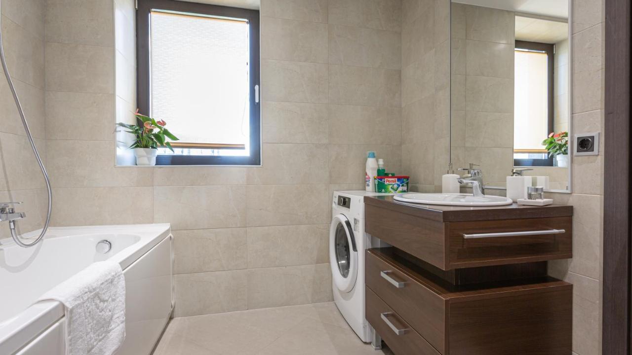Charming Family Condo In Silver Mountain Пояна-Брашов Экстерьер фото